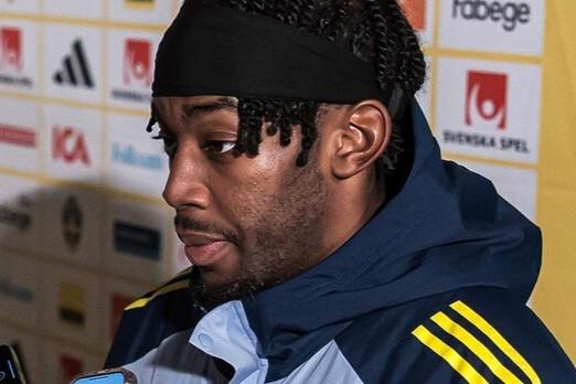 鼎牛配资 世预赛四战仅积1分，埃兰加：我只想对瑞典人民说声抱歉